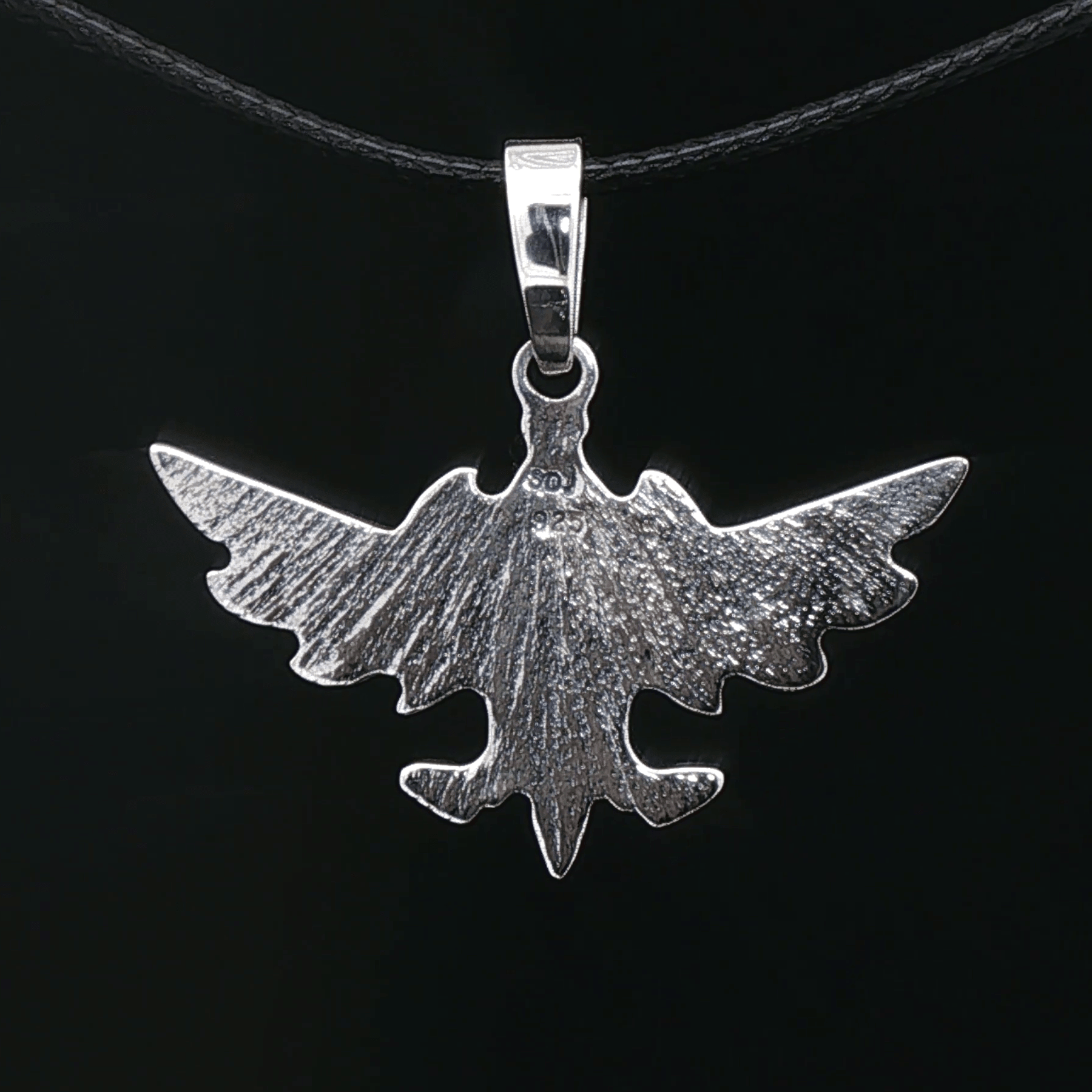 Legend of Zelda Pendant in Sterling Silver or Antique Bronze - Le Dragon Argenté