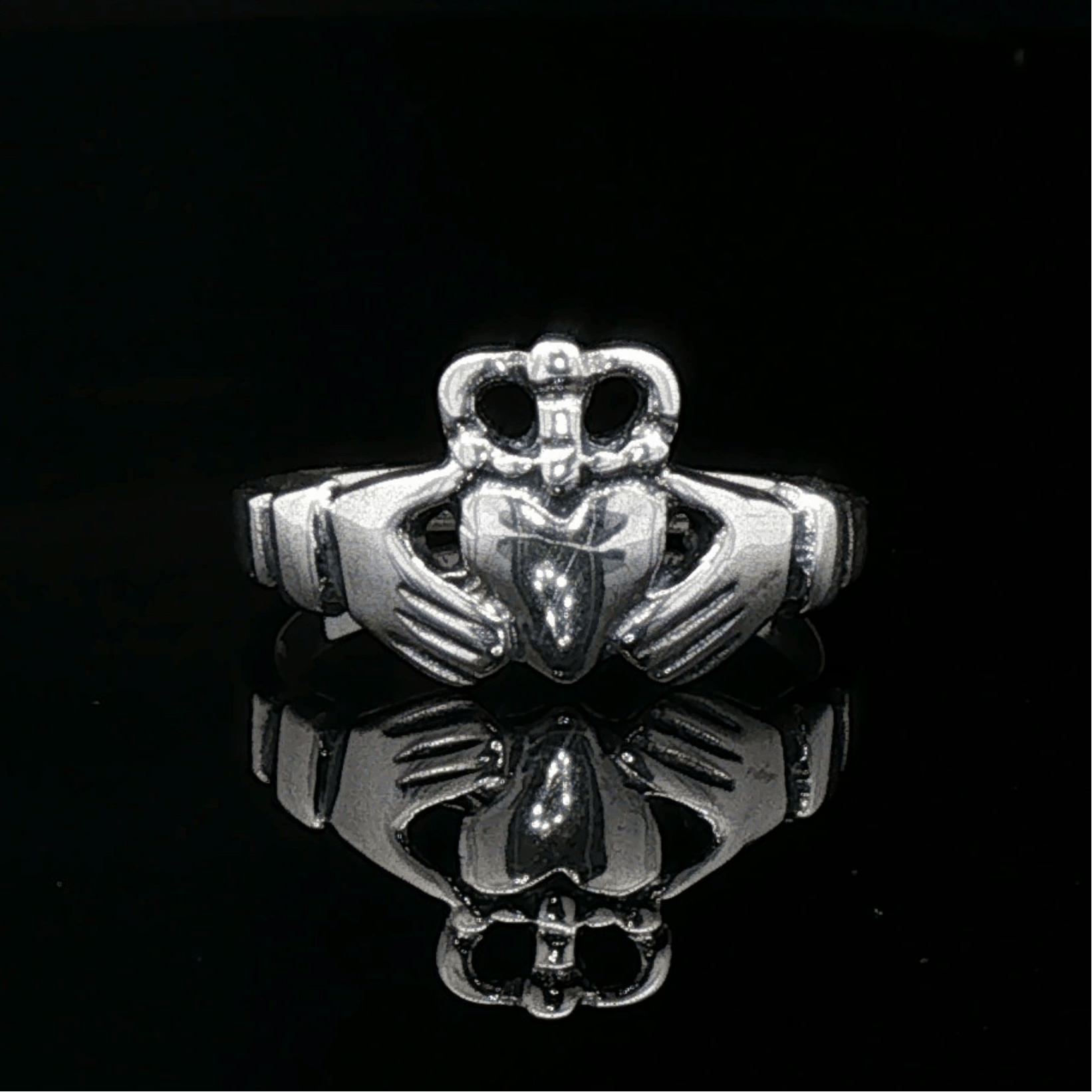 Medium Curled Crown Claddagh Ring in Sterling Silver or Antique Bronze - Le Dragon Argenté