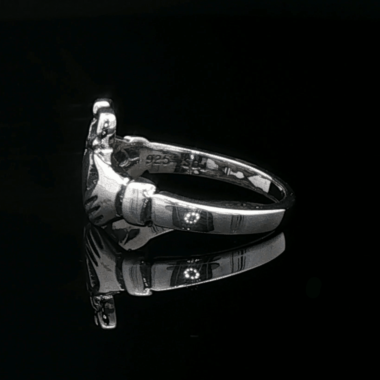 Medium Curled Crown Claddagh Ring in Sterling Silver or Antique Bronze - Le Dragon Argenté