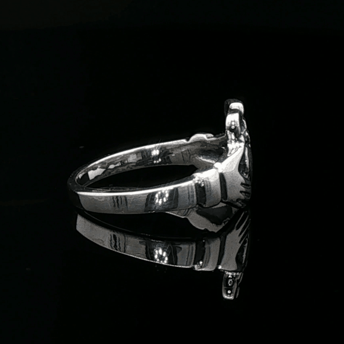 Medium Curled Crown Claddagh Ring in Sterling Silver or Antique Bronze - Le Dragon Argenté