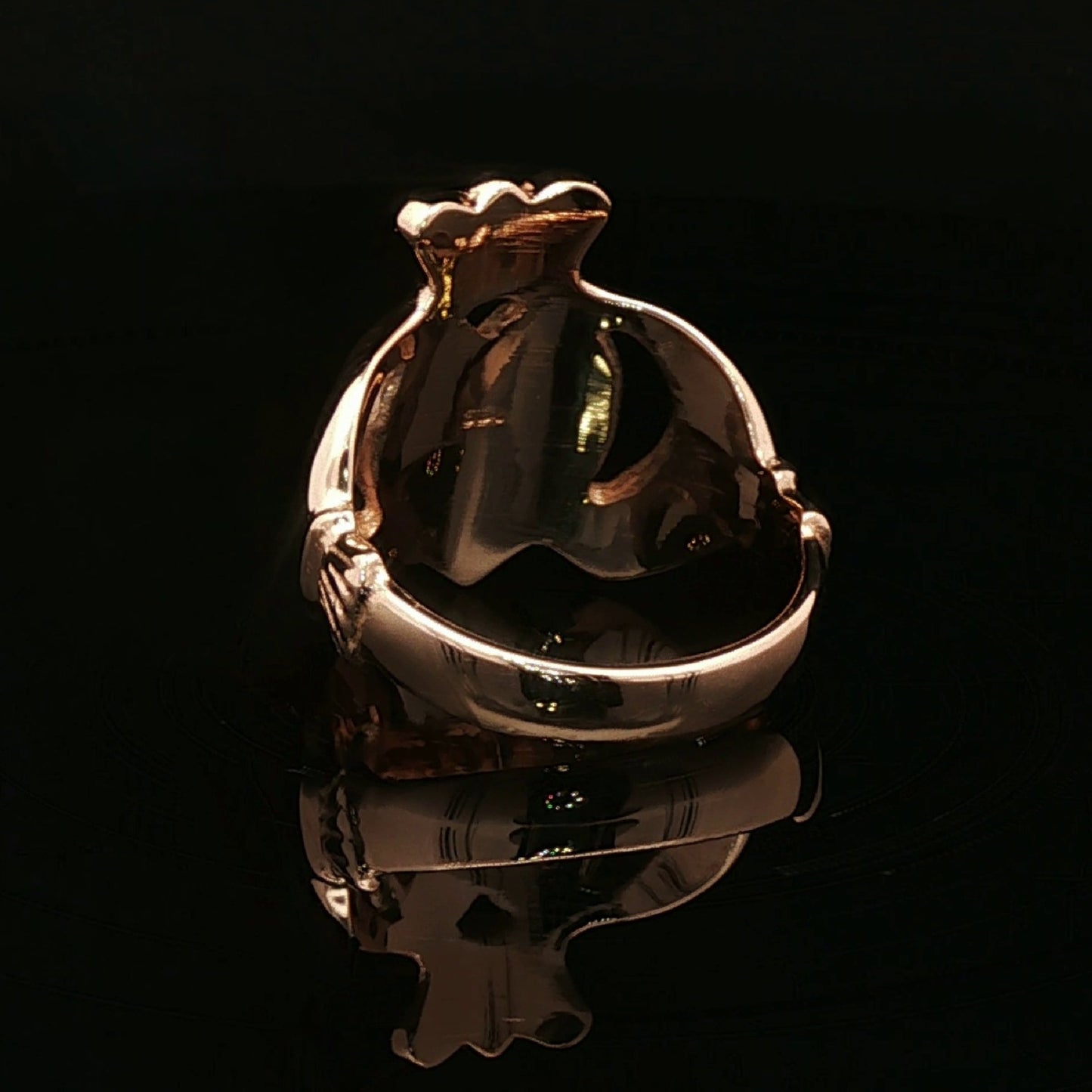 Mens Large Claddagh Ring in Antique Bronze - Le Dragon Argenté