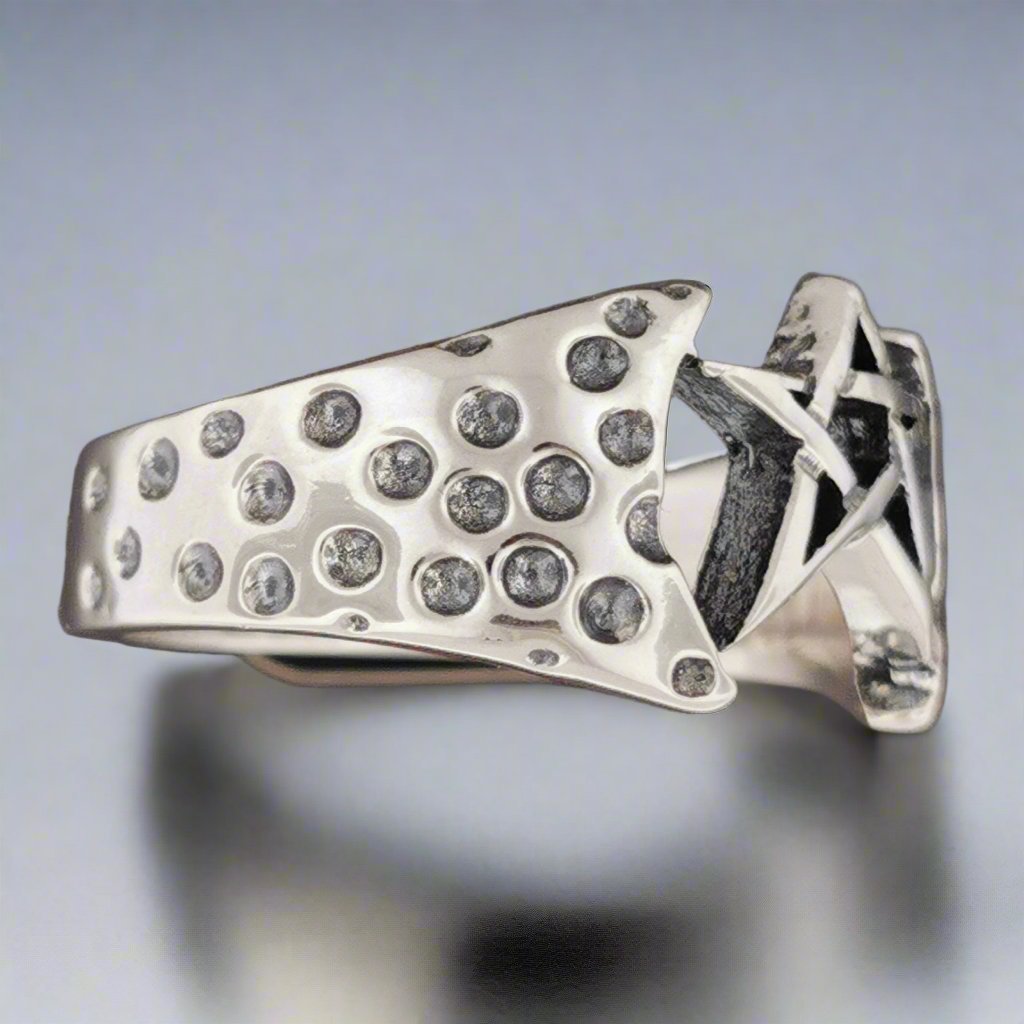 Mens Large Pentagram Ring in Sterling Silver or Antique Bronze - Le Dragon Argenté