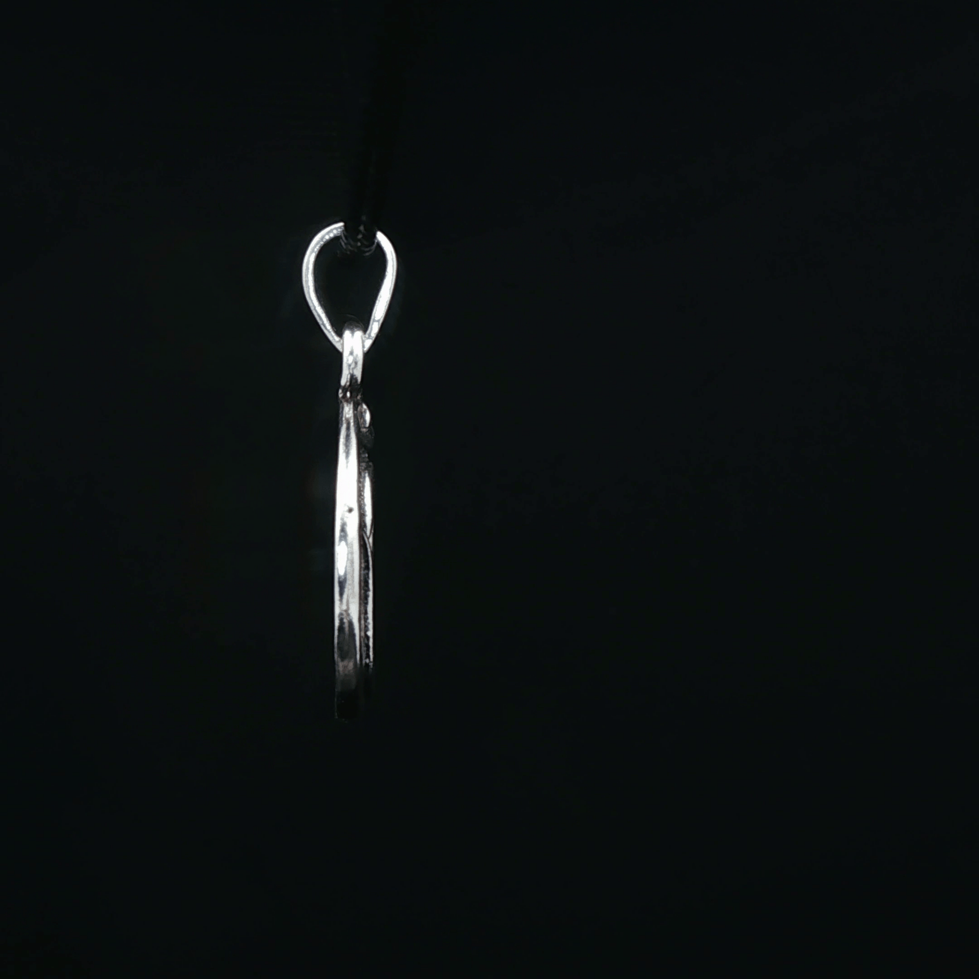 Omh Charm Pendant In Sterling Silver - Le Dragon Argenté - Live Sale - 