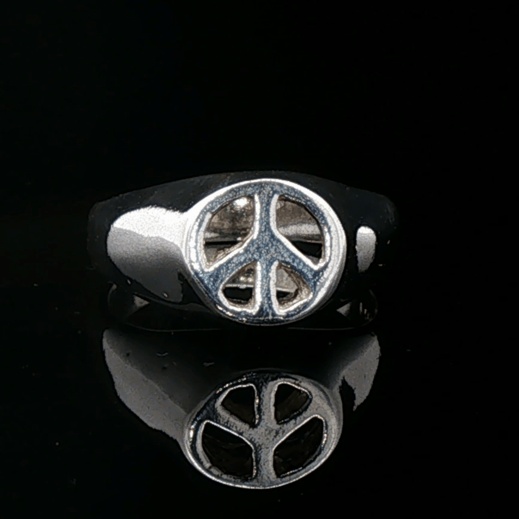 Peace Sign Signet Ring in Sterling Silver by Le Dragon Argenté