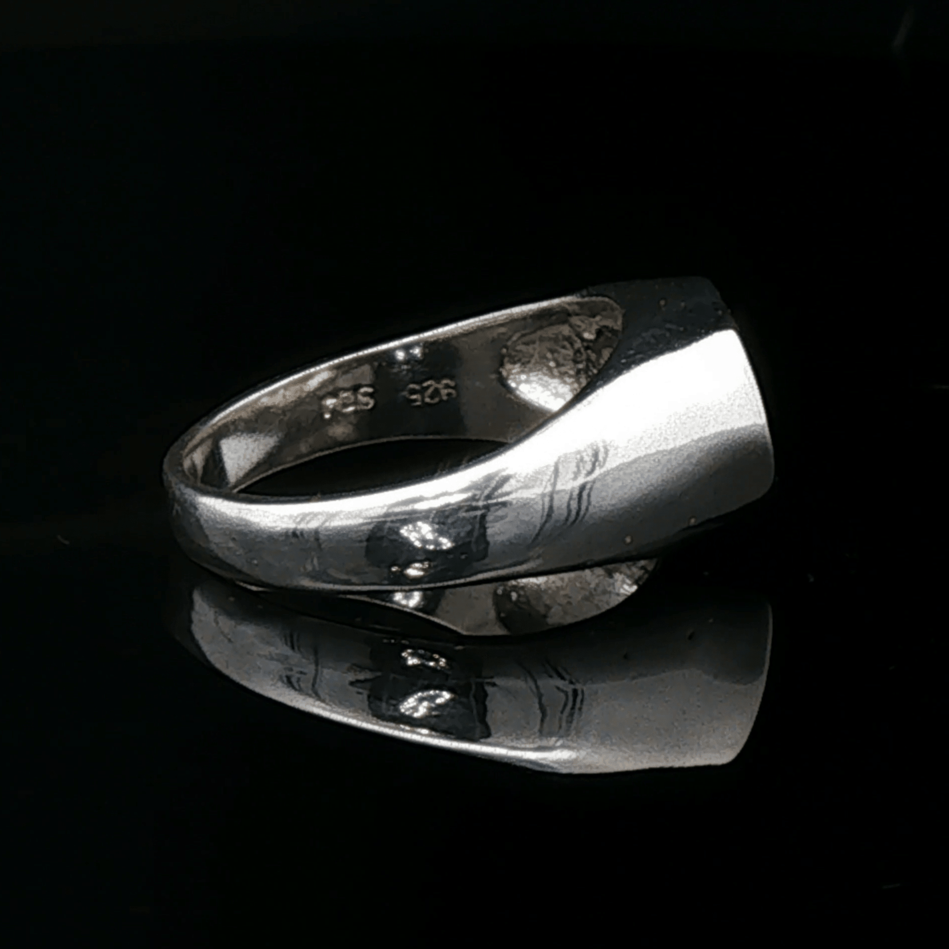 Peace Sign Signet Ring in Sterling Silver by Le Dragon Argenté