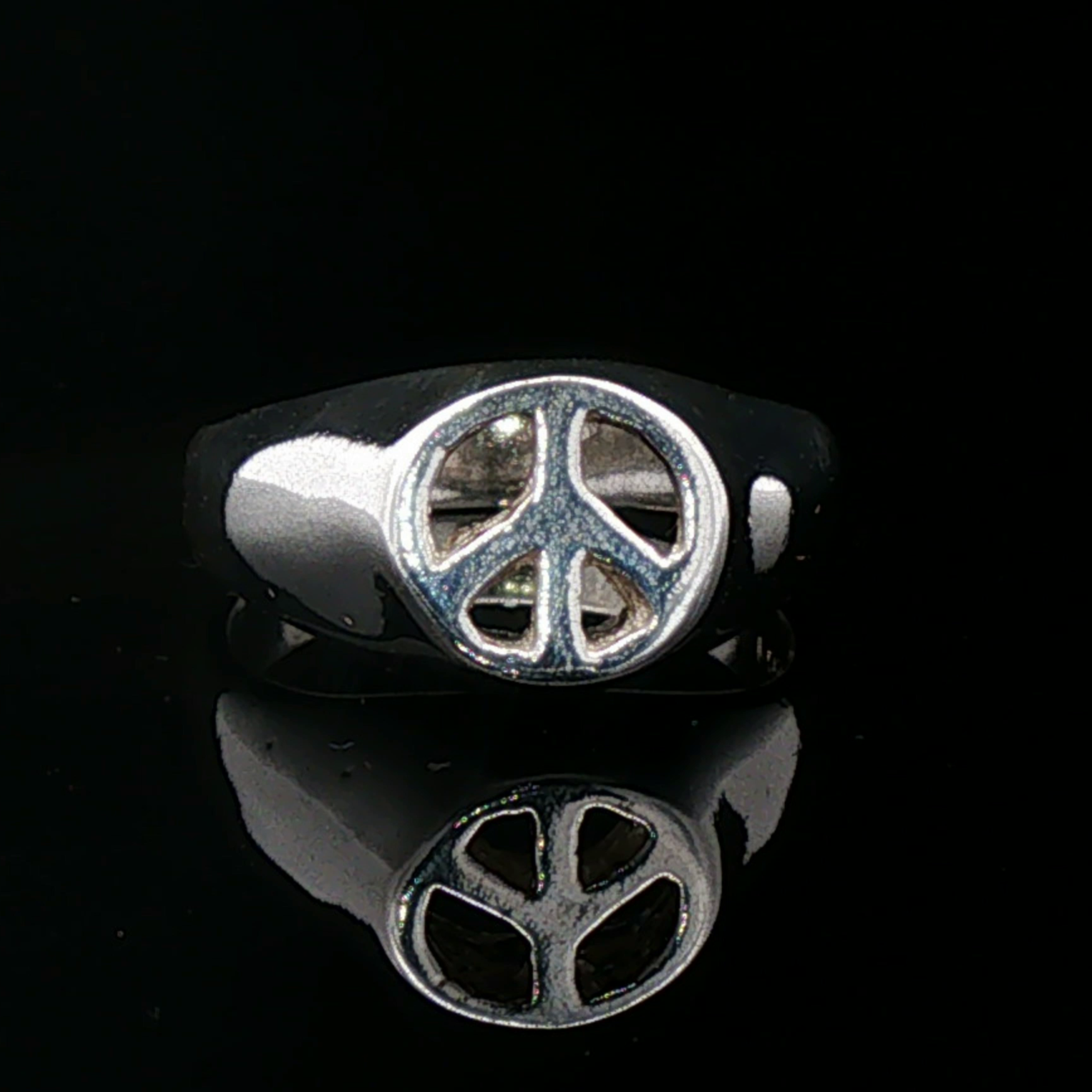 Peace Sign Signet Ring in Sterling Silver by Le Dragon Argenté