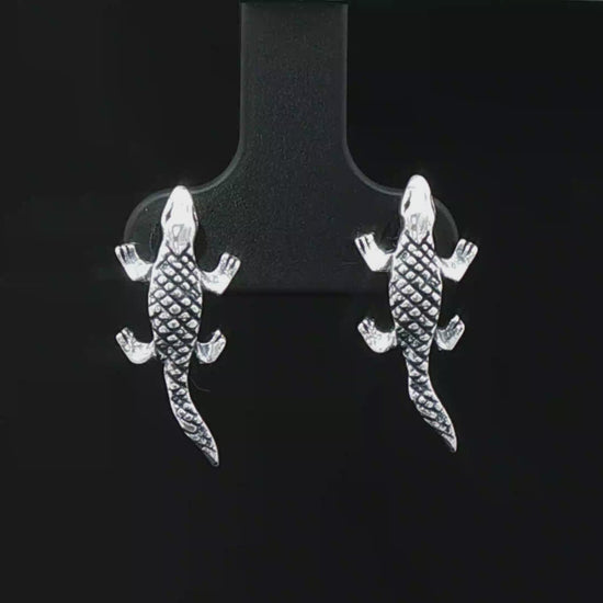 Handmade sterling silver alligator stud earrings with detailed reptile design – Le Dragon Argenté
