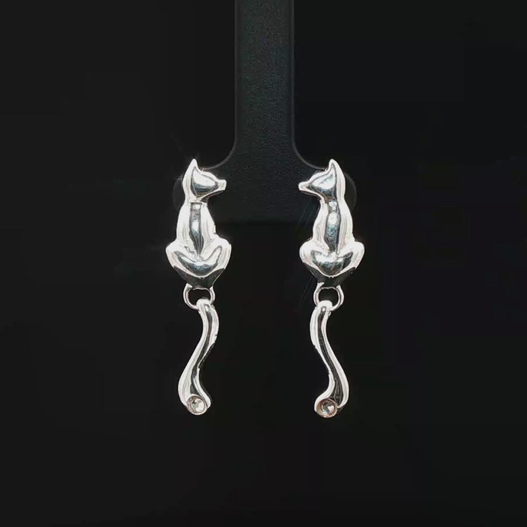 Final Fantasy XIII - 2 Serah Cat Earrings in Sterling Silver - Le Dragon Argenté