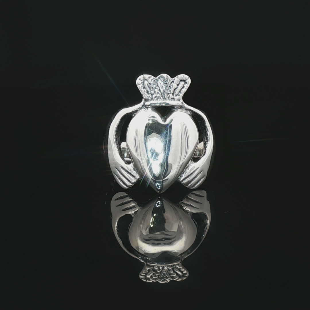 Mens Large Claddagh Ring in Sterling Silver - Le Dragon Argenté