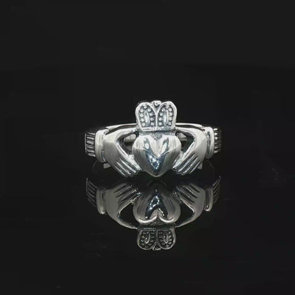 Mens Thick Claddagh Ring in Sterling Silver - Le Dragon Argenté