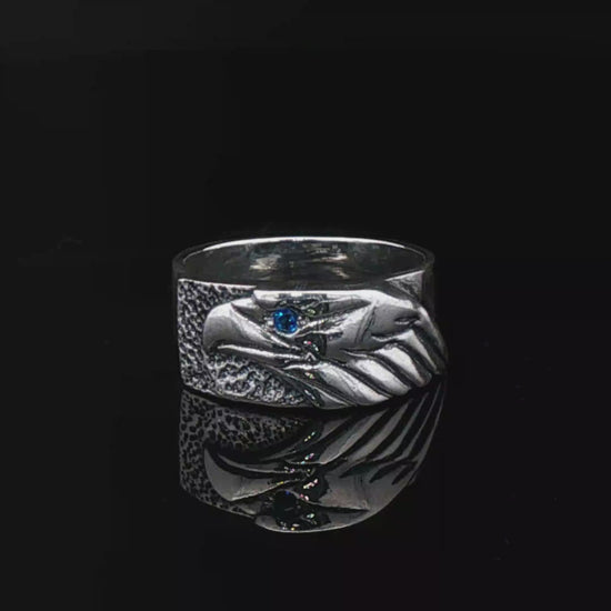 Eagle Head Ring With Gemstone Eye in Sterling Silver - Le Dragon Argenté