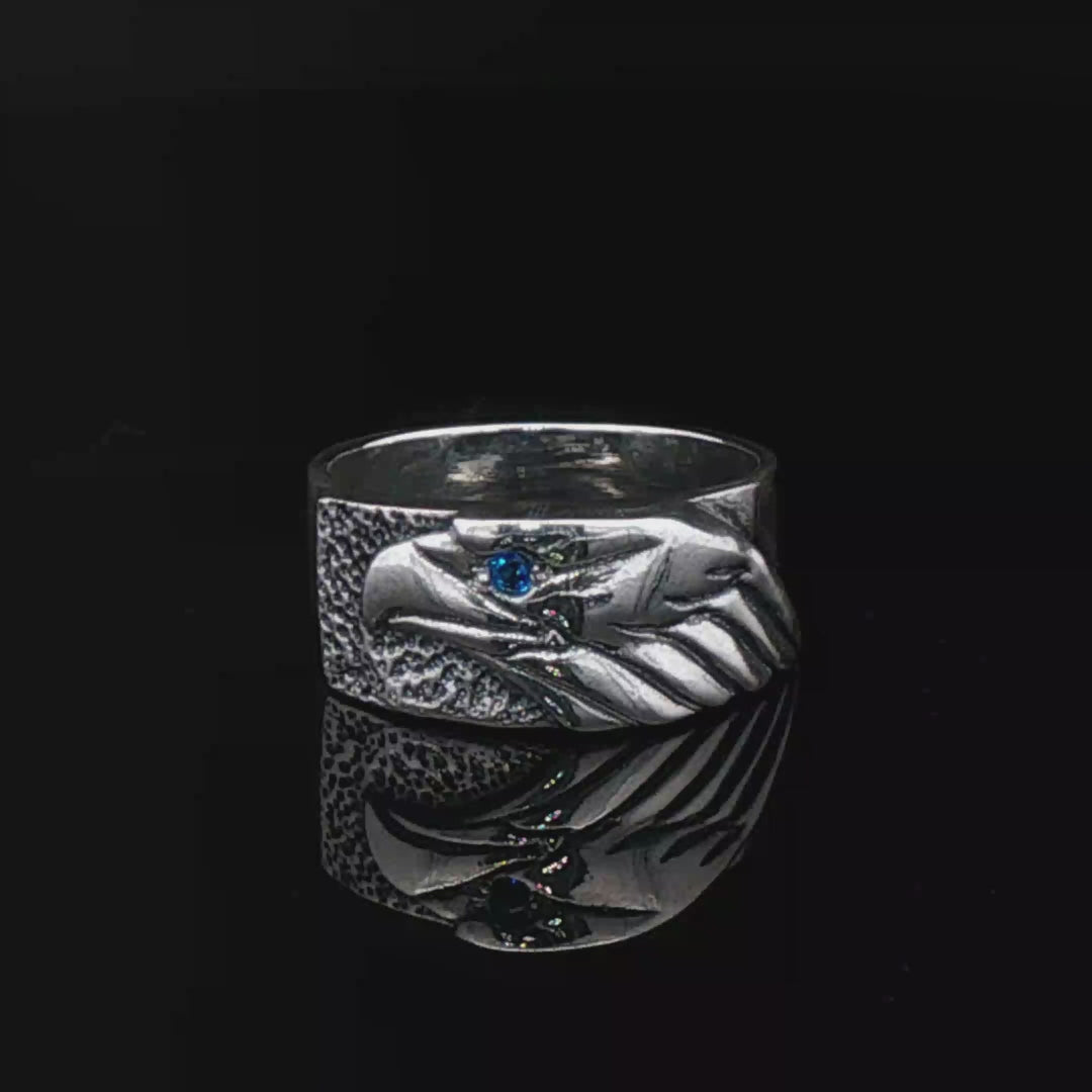 Eagle Head Ring With Gemstone Eye in Sterling Silver - Le Dragon Argenté