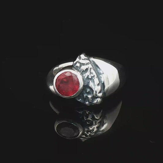 Sterling Silver Textured geometric ring with January CZ, size 6.25