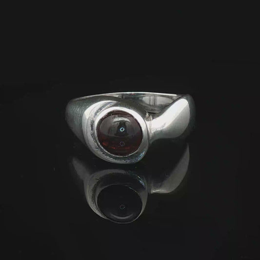 Sterling Silver Geometric Solitaire Ring with Cabochon Garnet, size 7.75