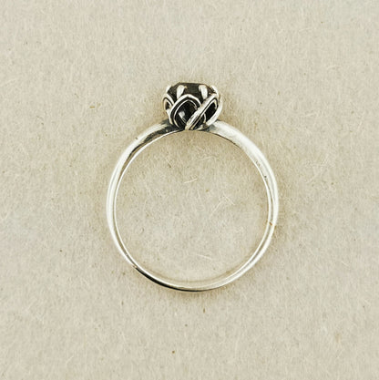 Solitaire Ring in Sterling Silver with 5mm Gemstone, Silver Gemstone Ring, Silver Engagement Ring, Gemstone Engagement Ring, Gemstone Wedding Ring, Silver Wedding Ring, Solitaire Gemstone Ring, Solitaire Birthstone Ring, Silver Sweetheart Ring