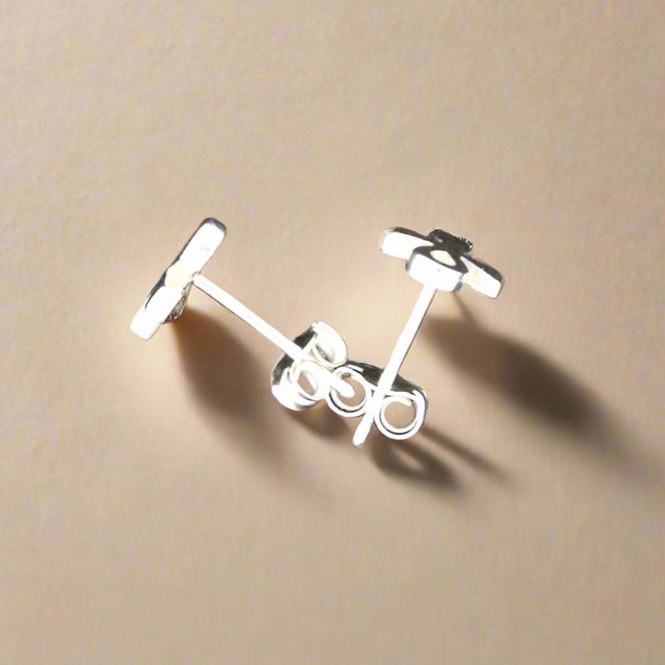 Silver Ankh Stud Earrings - Le Dragon Argenté