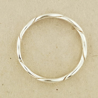 Simple Braid Ring in Sterling Silver or Antique Bronze - Le Dragon Argenté