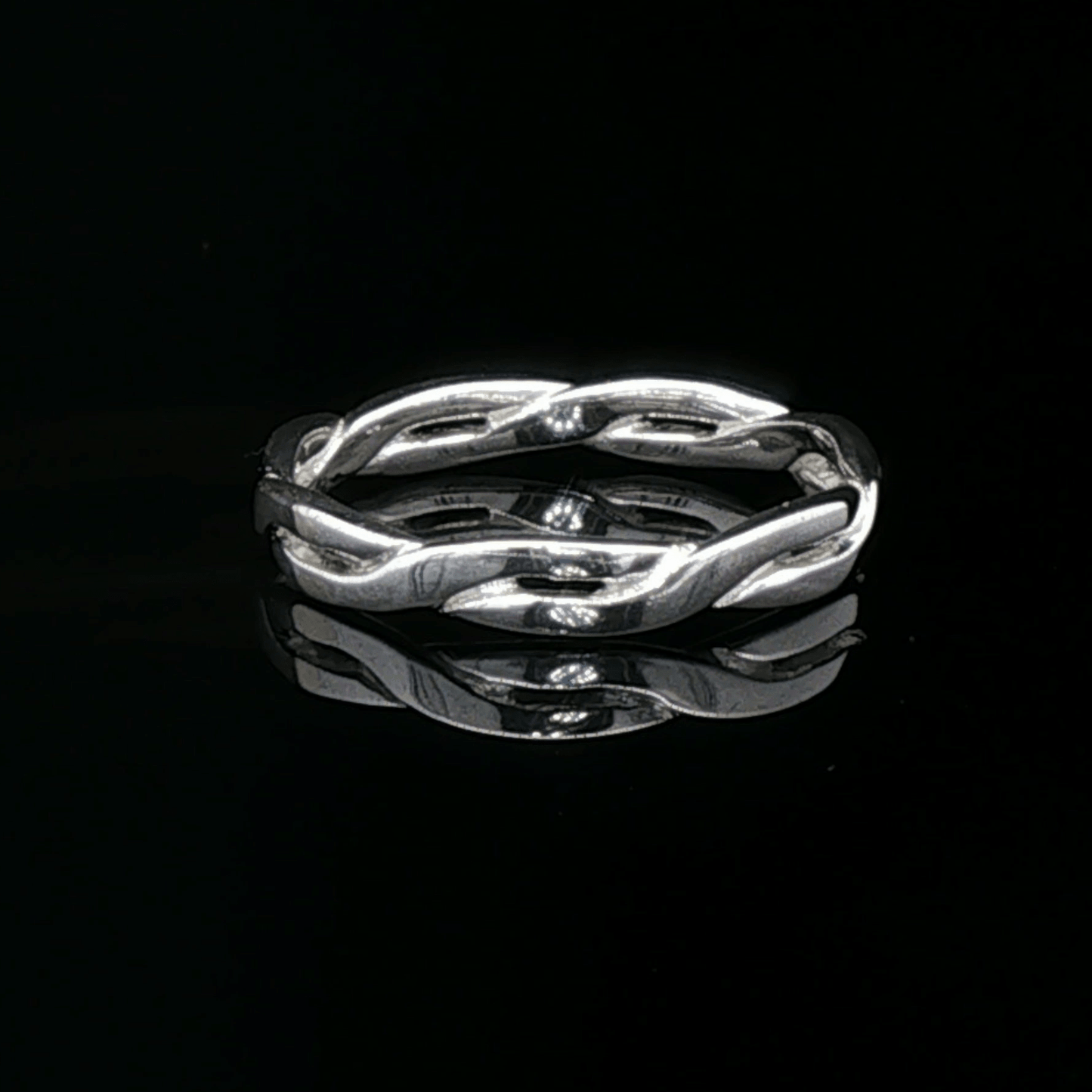 Simple Braid Ring in Sterling Silver or Antique Bronze - Le Dragon Argenté