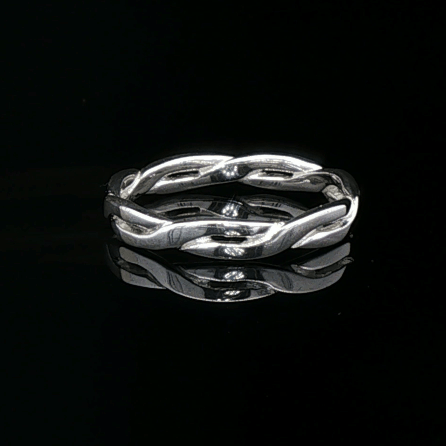 Simple Braid Ring in Sterling Silver or Antique Bronze - Le Dragon Argenté