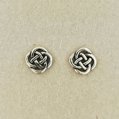 Small Celtic Knot Stud Earrings - Le Dragon Argenté