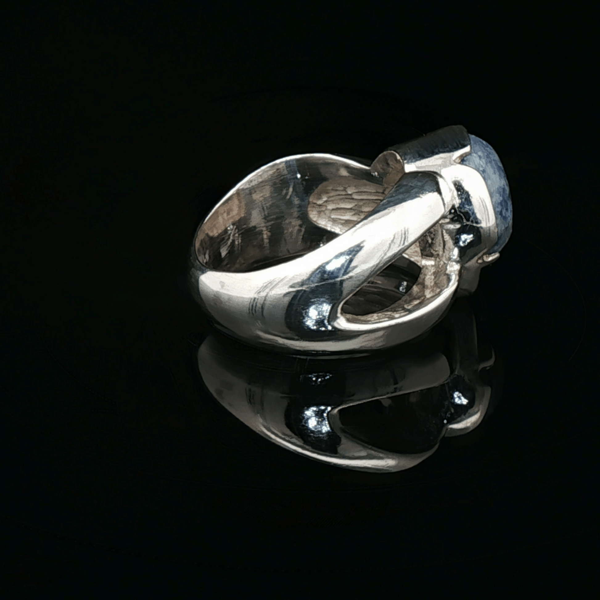 Sodalite Cabochon Cocktail Ring in Sterling Silver, size 6 - Le Dragon Argenté - Live Sale - 