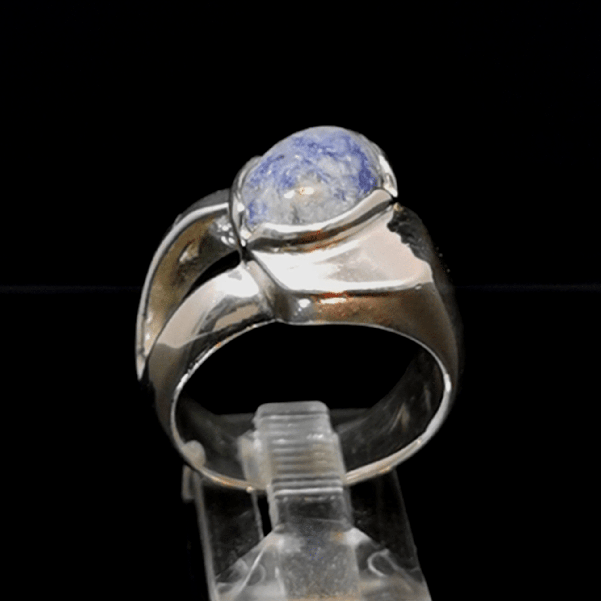 Sodalite Cabochon Cocktail Ring in Sterling Silver, size 6 - Le Dragon Argenté - Live Sale - 