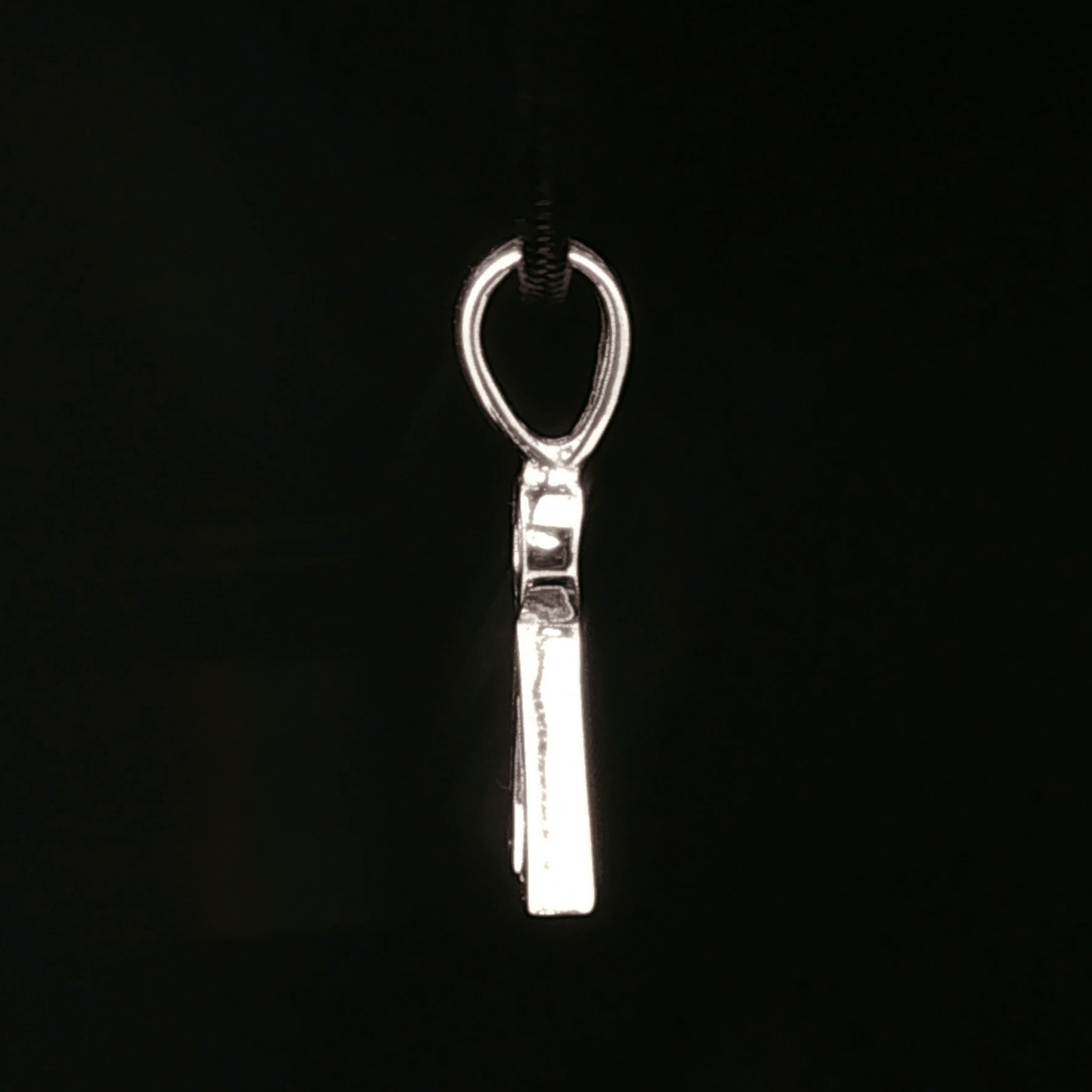 Stargate Earth Symbol Charm Pendant - Le Dragon Argenté