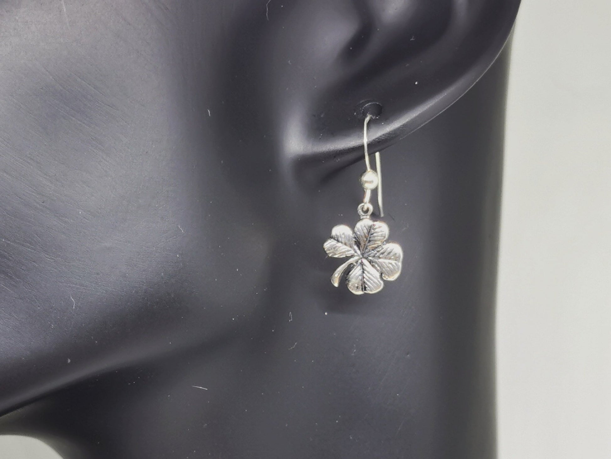 Sterling Silver 4 Leaf Clover Earrings - Le Dragon Argenté