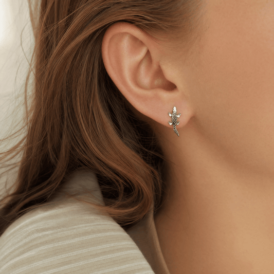 Handmade sterling silver alligator stud earrings with detailed reptile design – Le Dragon Argenté
