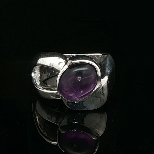Sterling Silver Cocktail Ring with Cabochon Amethyst, size 6 - Le Dragon Argenté - Live Sale - 