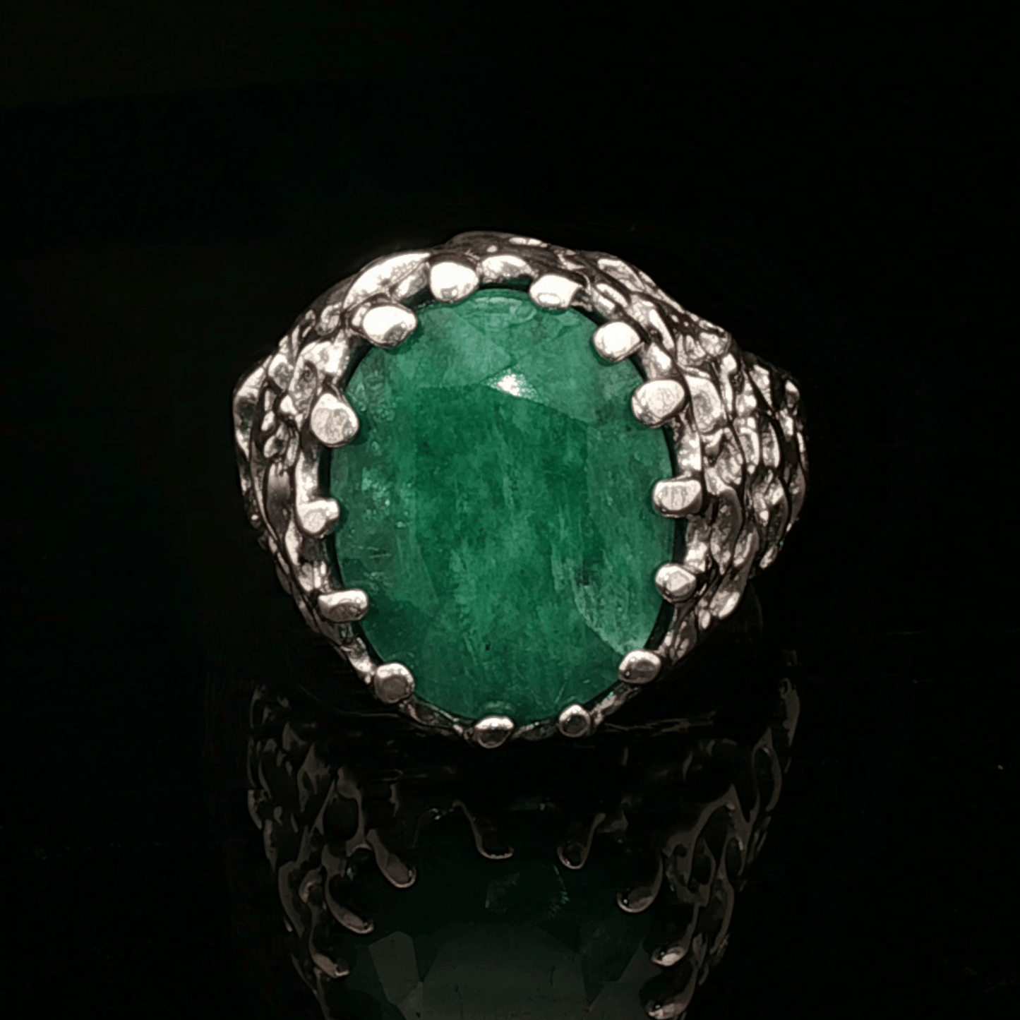 Sterling Silver Cocktail Ring with Oval Opaque Emerald, size 9 - Le Dragon Argenté - Live Sale - 