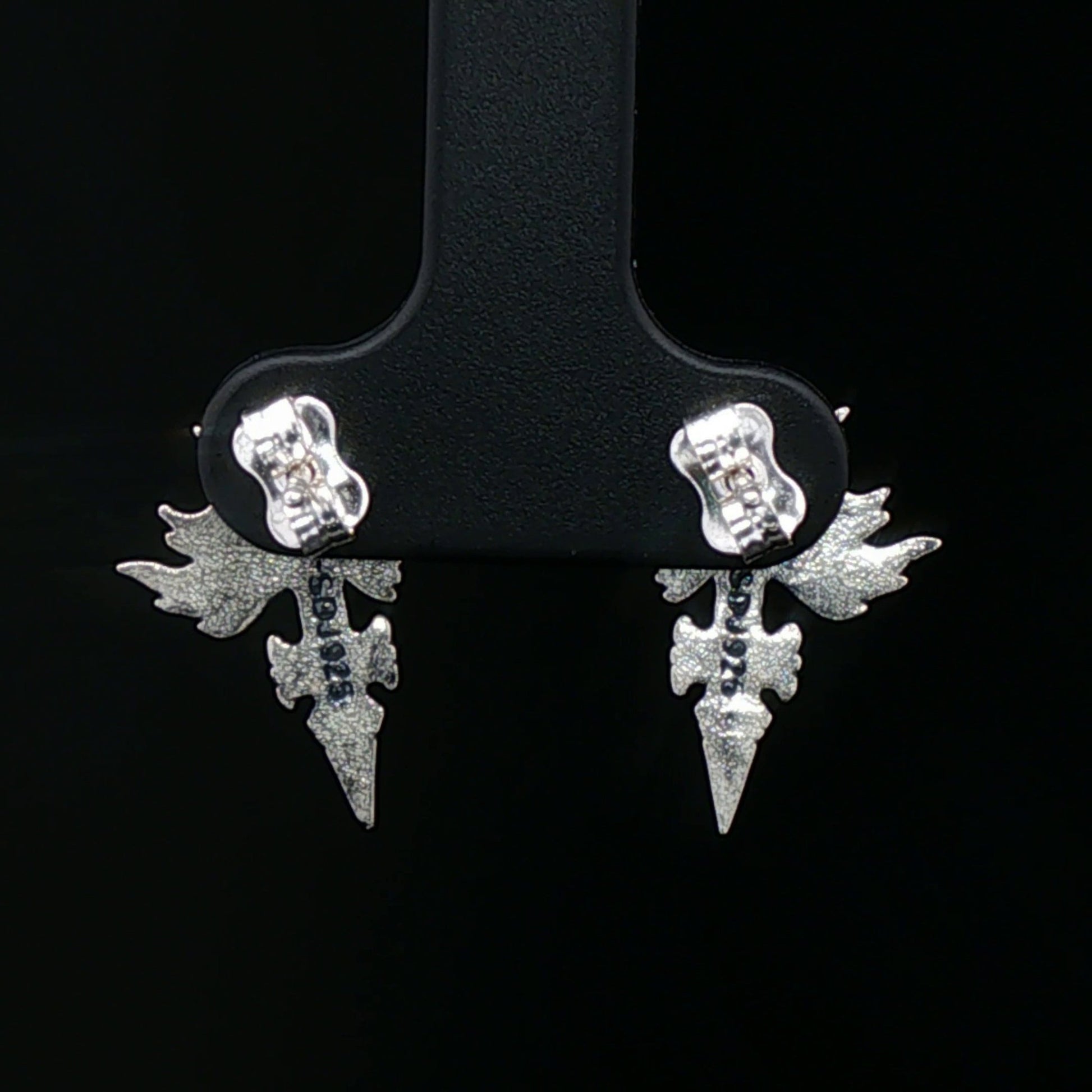 Sterling Silver Gaming Jewelry Final Fantasy Griever Lion Crest Earring Handcrafted Video Game Accessory JRPG Merchandise Solid 925 Silver Stud Daily Wear Gamer Gift Premium Quality Design Final Fantasy VIII SeeD Symbol Convention Jewelry