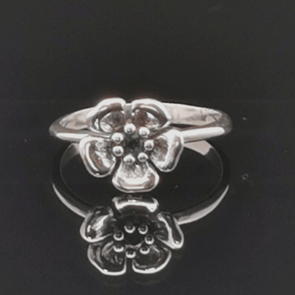 Sterling Silver Flower Solitaire Ring, Sapphire, size 7.5 - Le Dragon Argenté - Live Sale - 