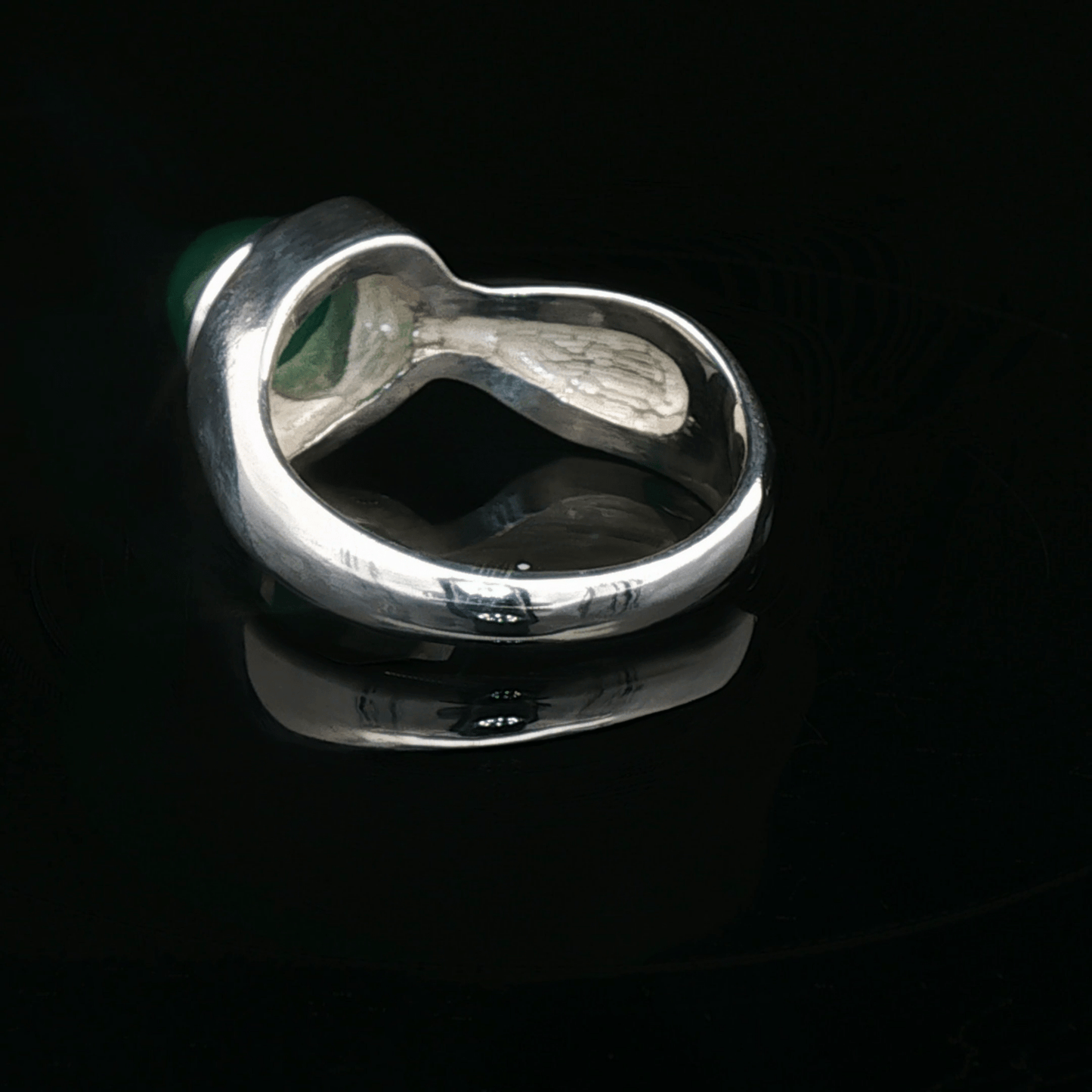 Sterling Silver Geometric Solitaire Ring with Cabochon Green Onyx, size 6.25 - Le Dragon Argenté - Live Sale - 