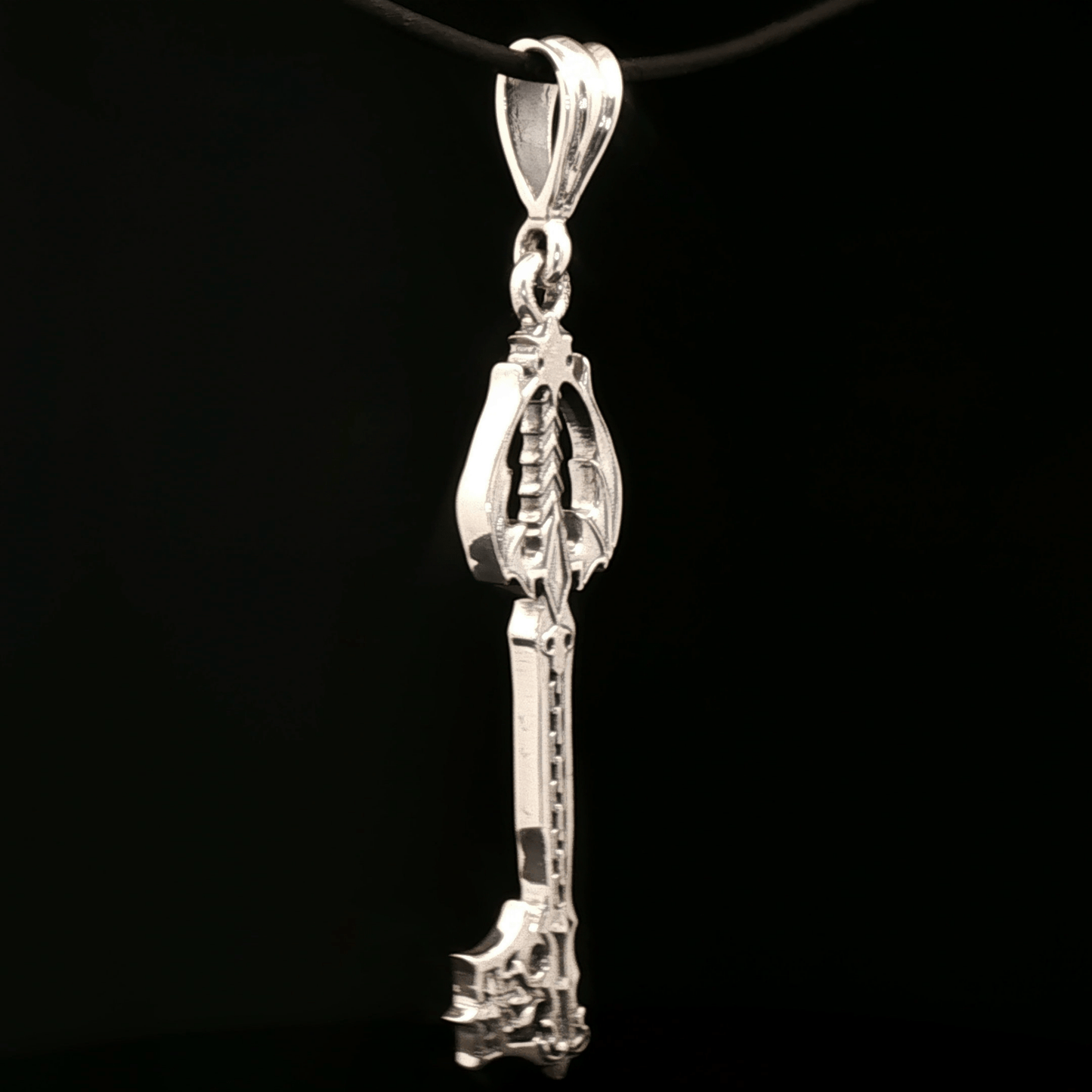 Sterling Silver New Oblivion Keyblade Pendant - Le Dragon Argenté - Live Sale - 