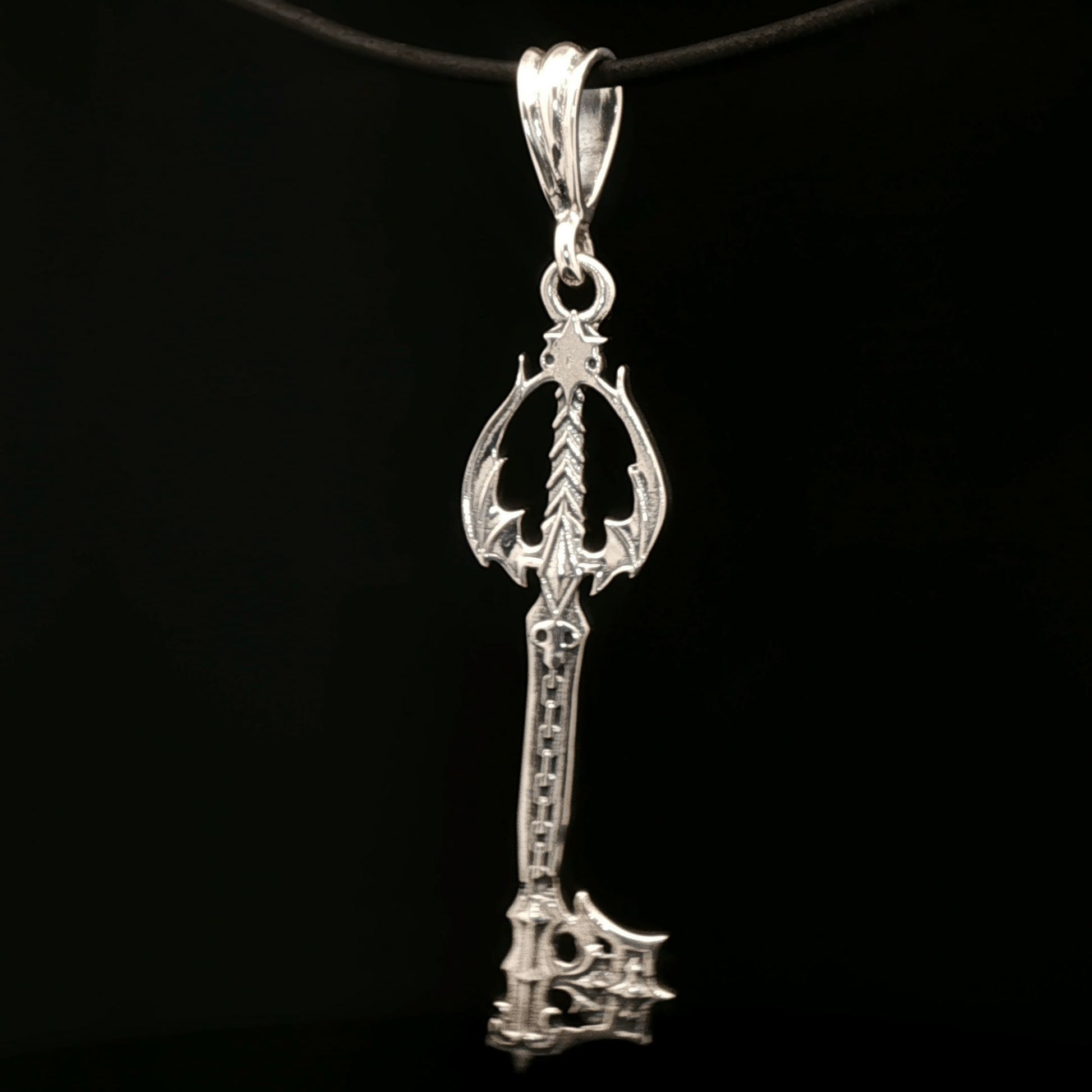 Sterling Silver New Oblivion Keyblade Pendant - Le Dragon Argenté - Live Sale - 
