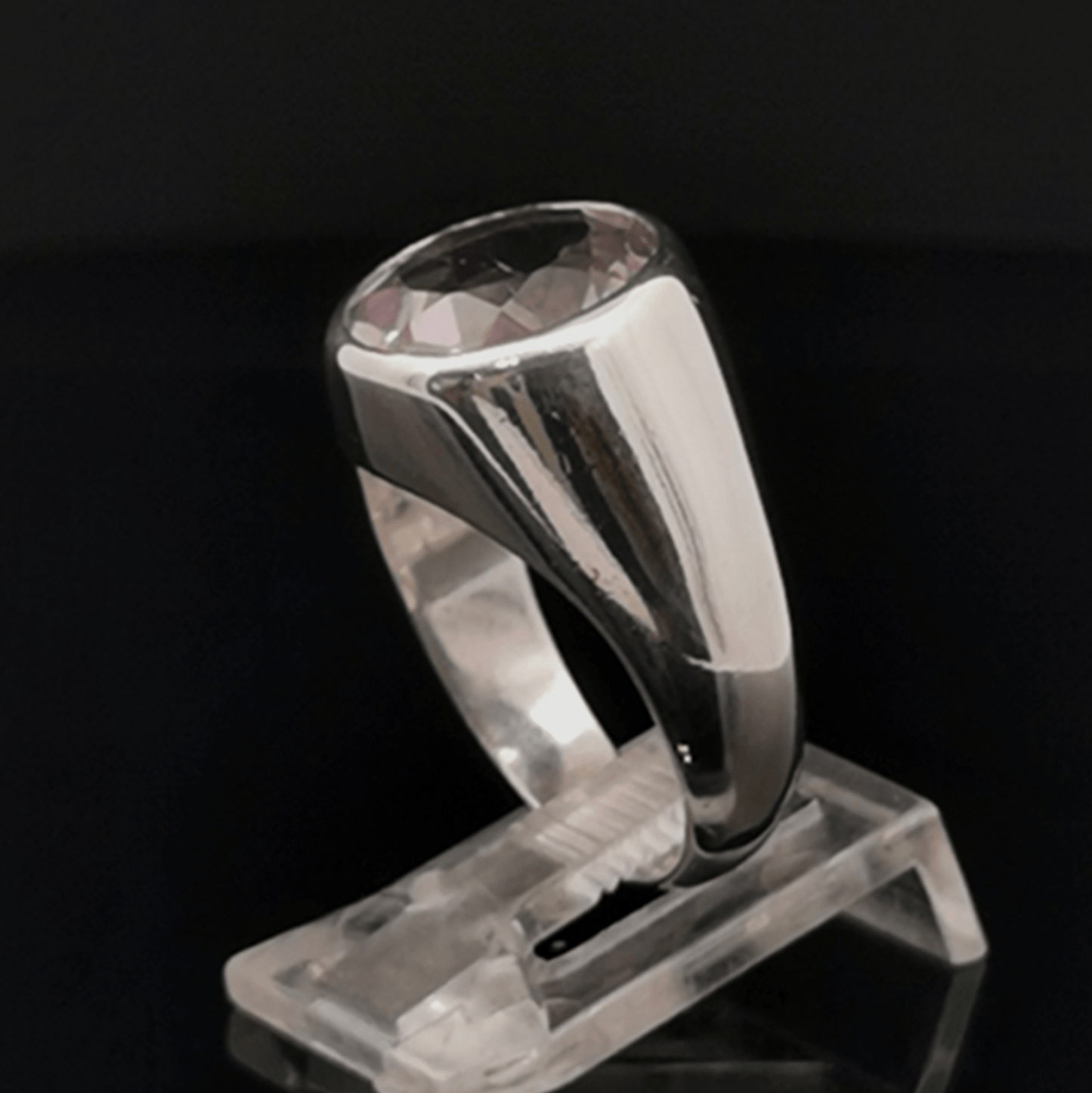 Sterling Silver Signet Ring with Faceted Amethyst, size 6.5 - Le Dragon Argenté - Live Sale - 