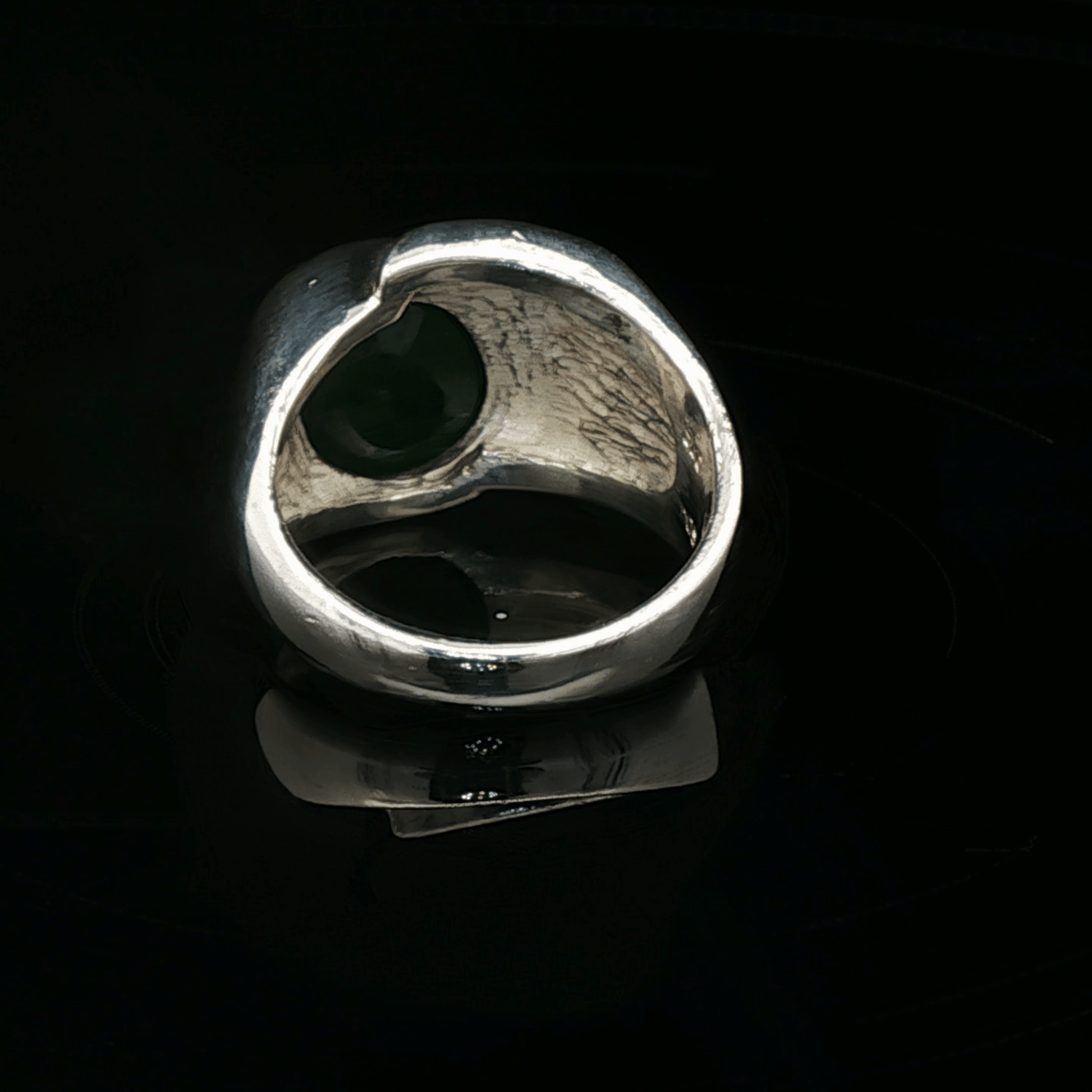 Sterling Silver Signet Ring with Lab Grown Green Quartz, size 7 - Le Dragon Argenté - Live Sale - 