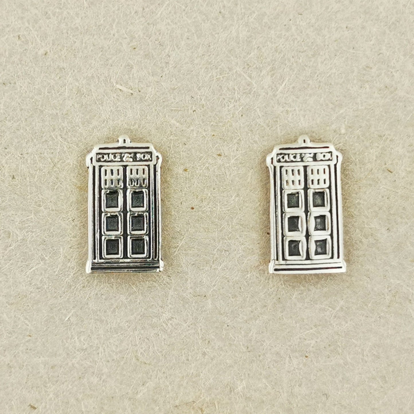 Sterling Silver Tardis Earrings from Dr Who - Le Dragon Argenté