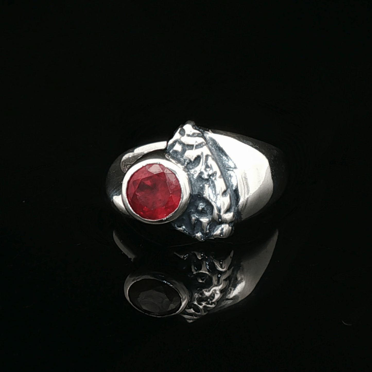 Sterling Silver Textured geometric ring with January CZ, size 6.25 - Le Dragon Argenté - Live Sale - 