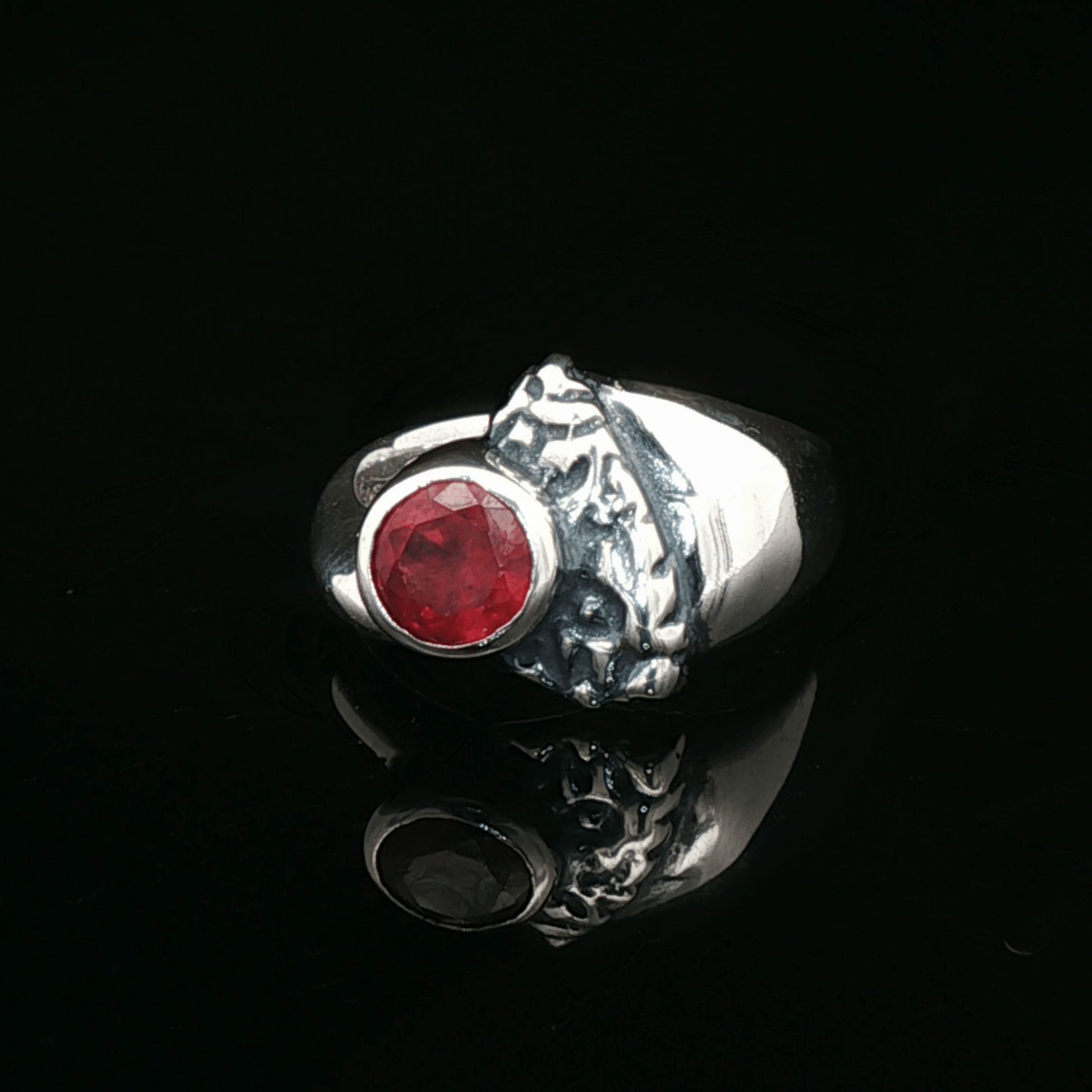 Sterling Silver Textured geometric ring with January CZ, size 6.25 - Le Dragon Argenté - Live Sale - 