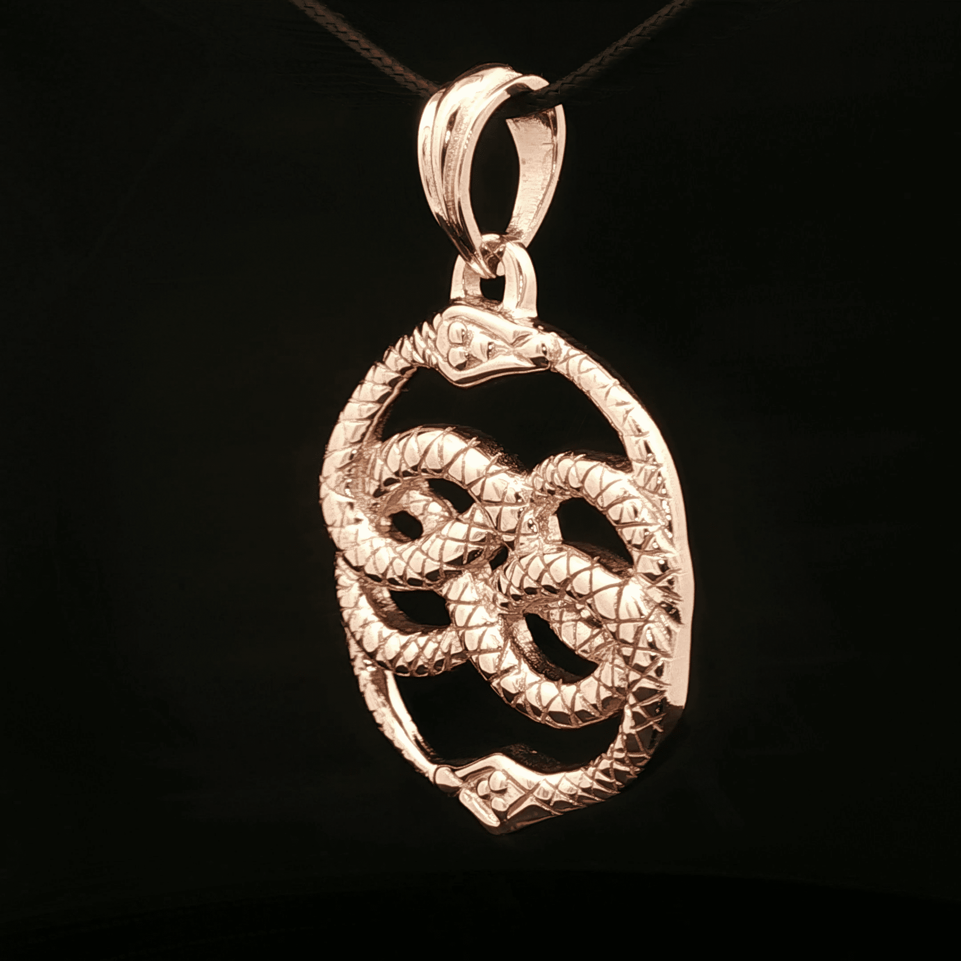 Stories Never End Pendant - Le Dragon Argenté - 80s - auryn - fantasy