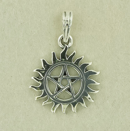 hunters pentacle pendant in sterling silver, silver hunters pendant, silver hunters symbol, silver pentacle pendant, sterling silver pentacle pendant, tv show jewelry, tv show jewellery, sam and dean pendant, winchester pendant, hunter's pendant