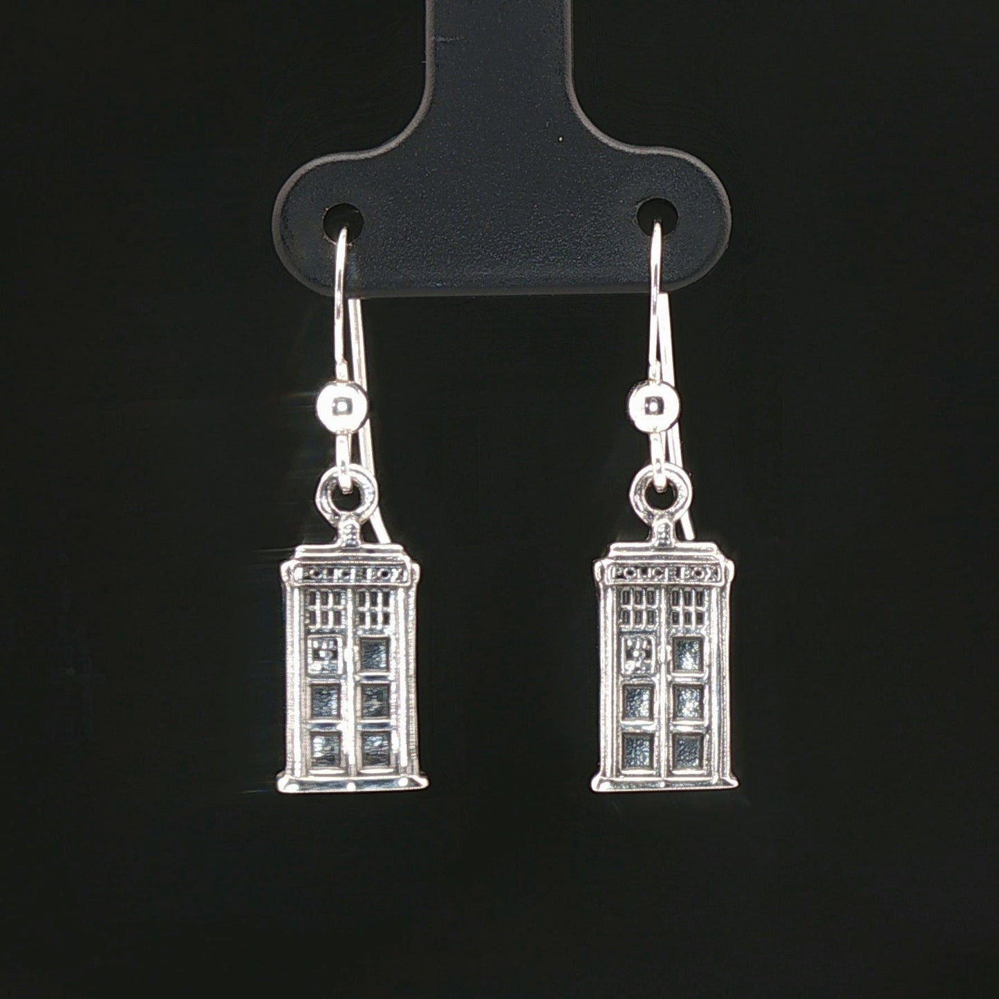 Tardis Charm Earrings - Le Dragon Argenté