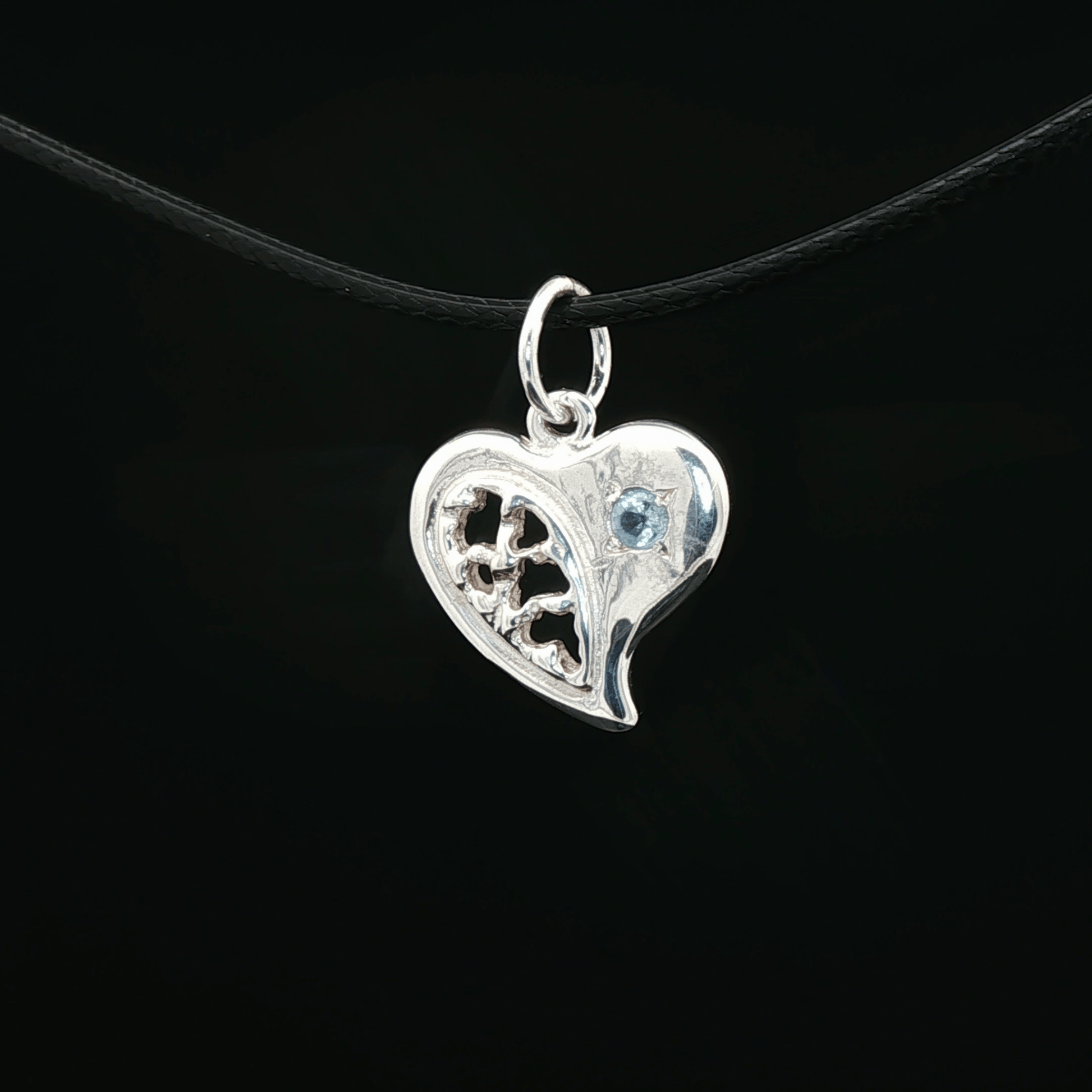Textured Heart Pendant with March Birthstone in Sterling Silver - Le Dragon Argenté - Live Sale - 