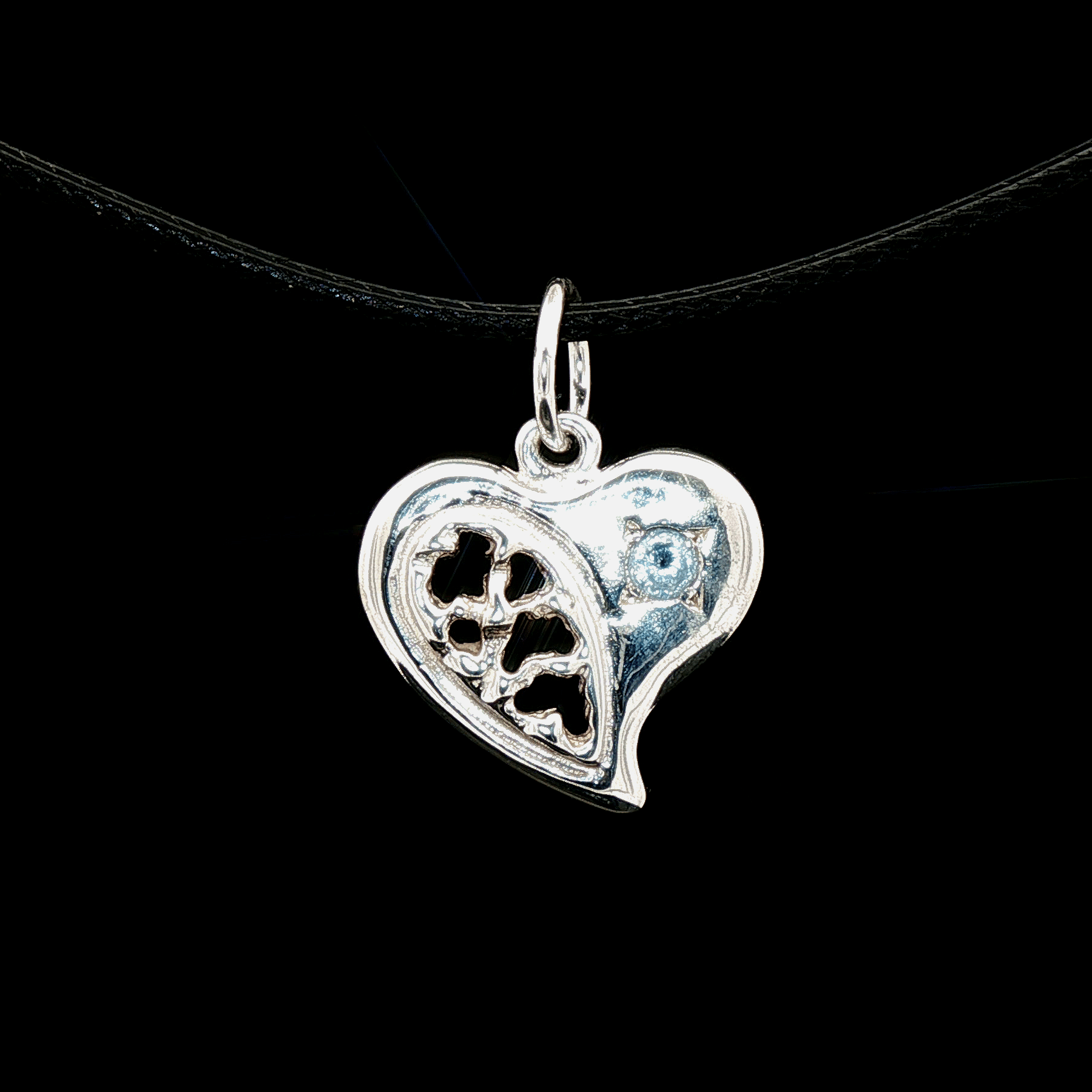 Textured Heart Pendant with March Birthstone in Sterling Silver - Le Dragon Argenté - Live Sale - 