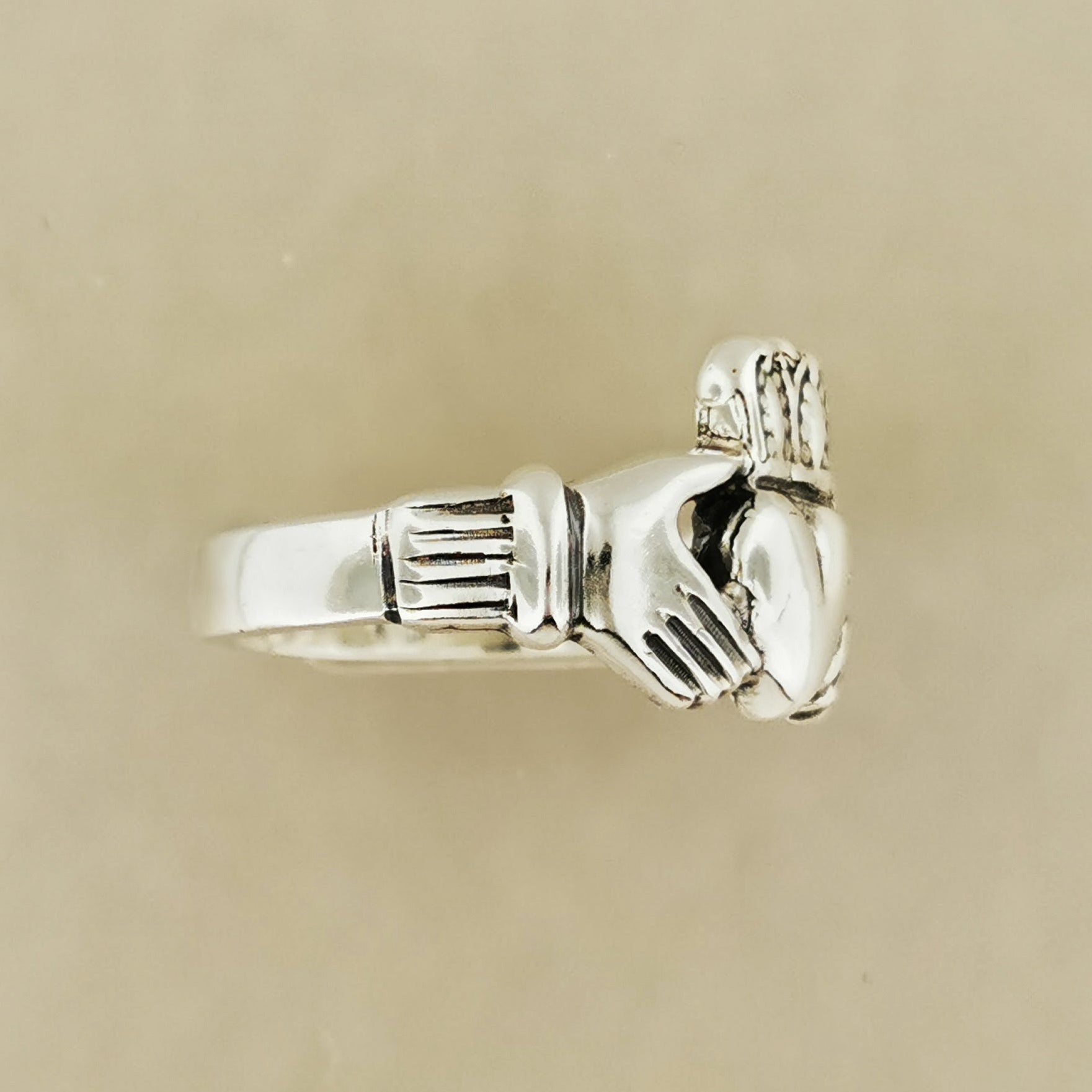 Bague discount claddagh argent