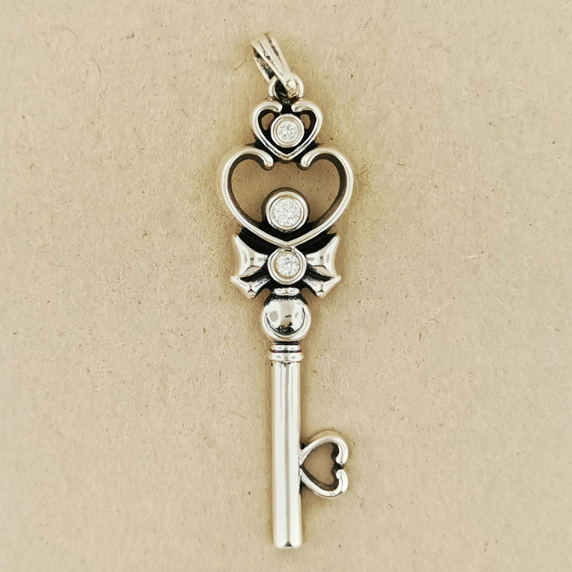 Time Key Pendant in Sterling Silver, Magical Girl Anime Pendant, Chibiusa Pendant, Silver Key Pendant, Space Time Key Pendant, Space Time Key, Anime Silver Pendant, Anime Gemstone Pendant, Silver Key Pendant, Gamer Girl Jewelry, Gamer Girl Pendant, Gemstone Key Pendant, Silver Key Pendant