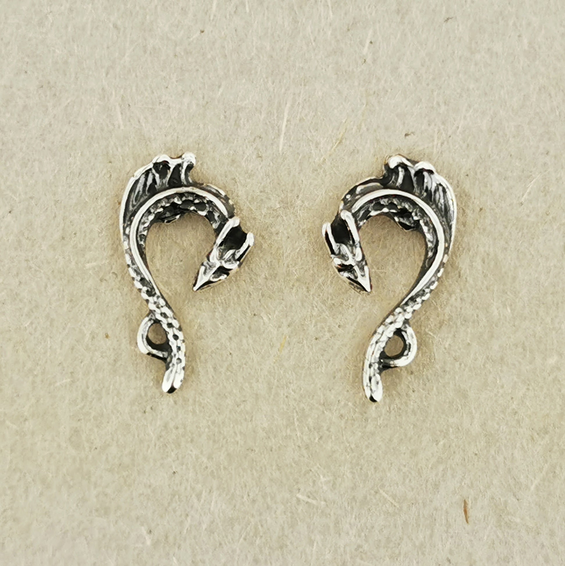 Tiny Dragon Stud Earrings in Sterling Silver - Le Dragon Argenté