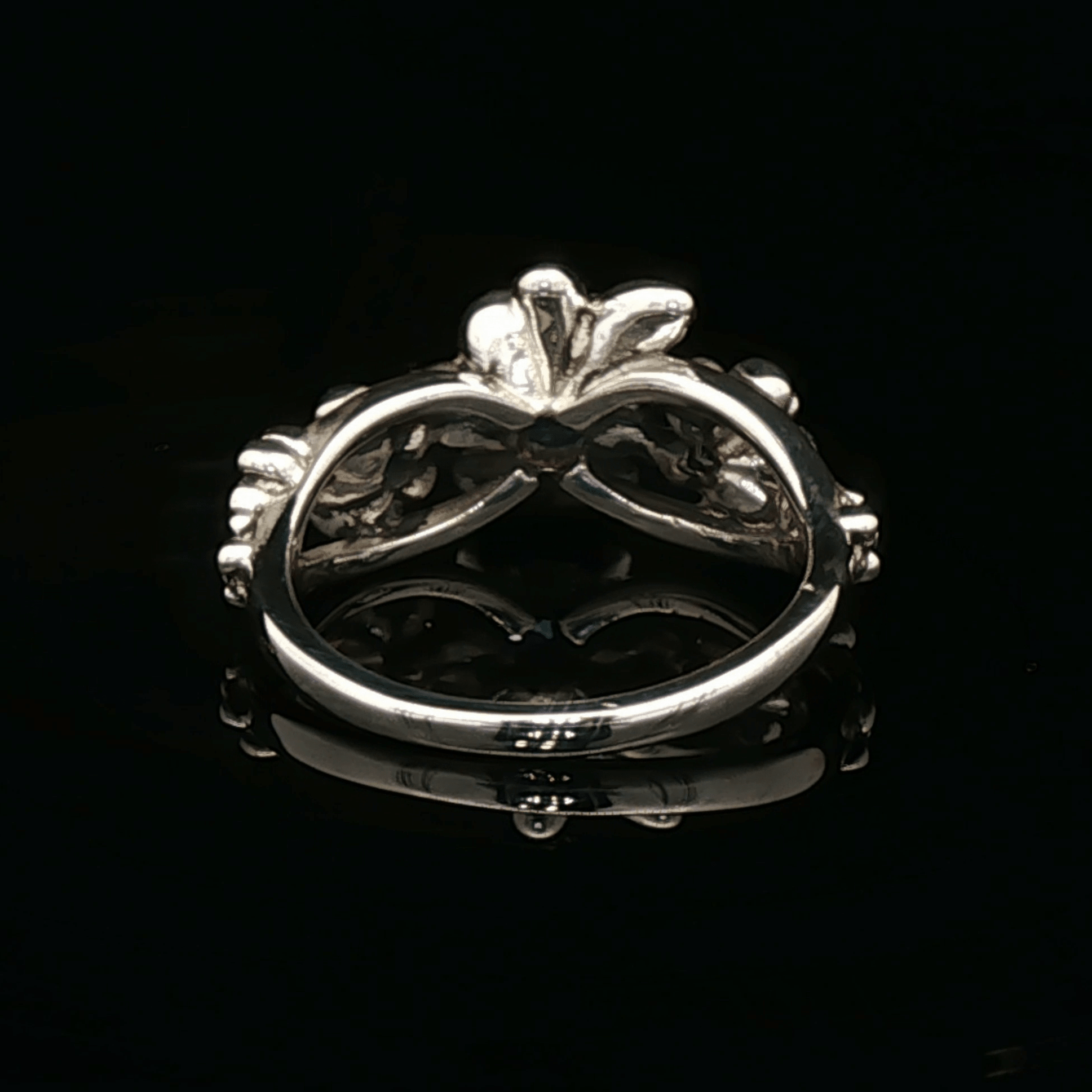 Triple rose birthstone ring in sterling silver with sparkling birthstones and detailed floral design in romantic vintage style by Le Dragon Argenté